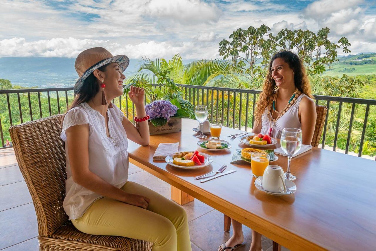 Ladera Hotel Turrialba Exterior photo